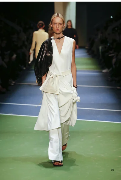 Look 23